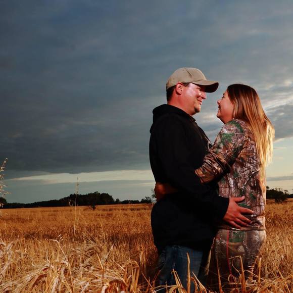 Meet your Posher, Cassandra - Picture 1 of 1